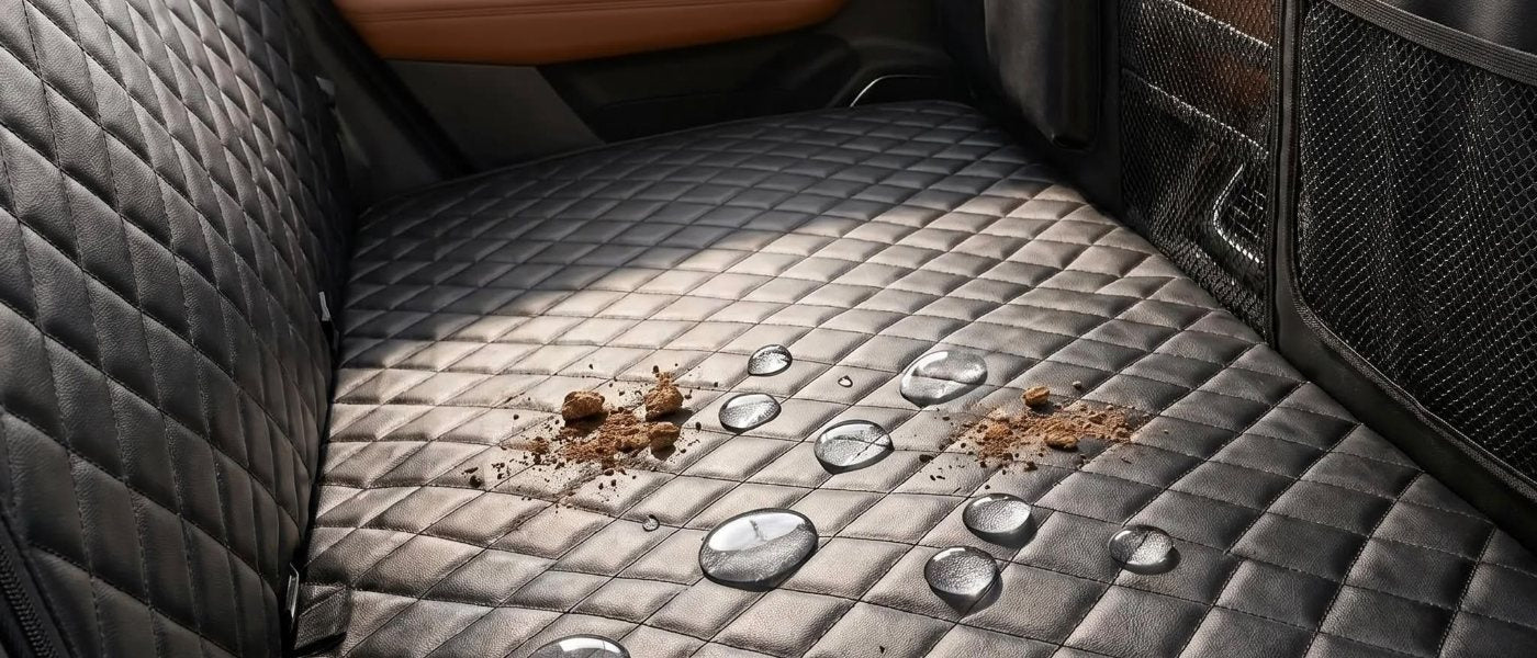 L'acqua resta in superficie e il pannello rigido si inserisce nella base